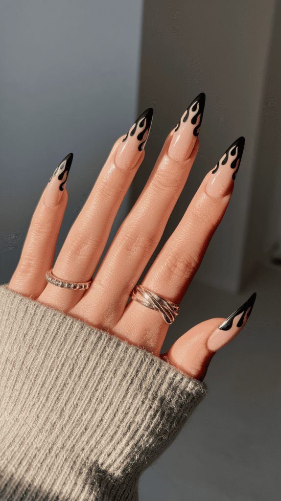 black french tip nails
