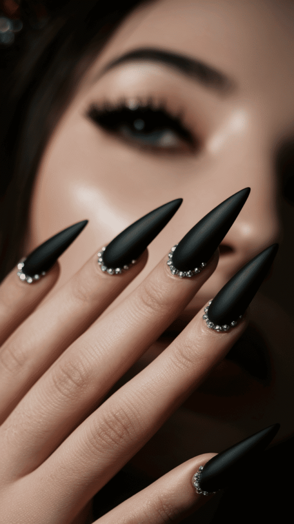 black prom nails